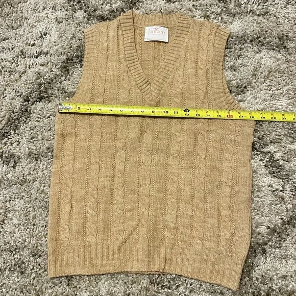 Vintage Jantzen Cable Knit Wool Blend Sweater Vest - Made in The USA - Medium - Picture 3 of 5